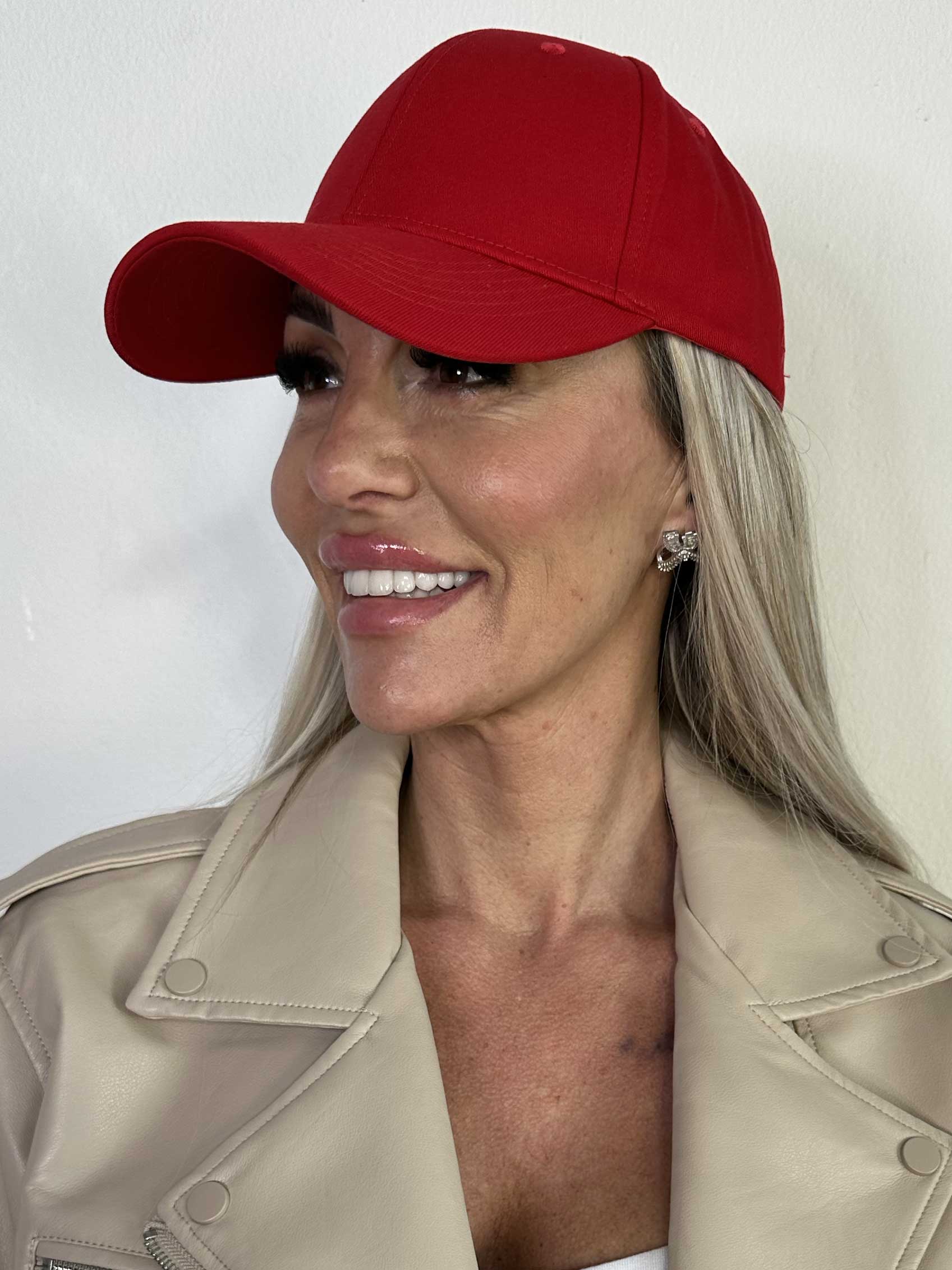 Izzie - enfärgad keps